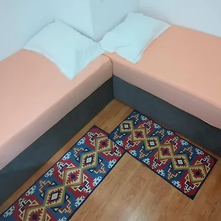 Apartment Kuca Tonci & Semsa