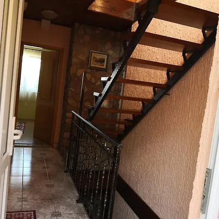 Kuca Tonci & Semsa Apartman *